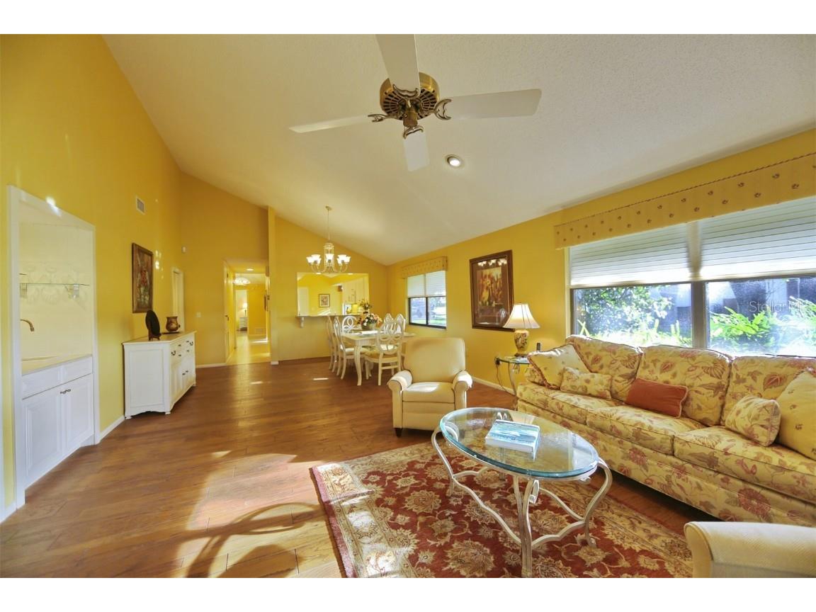 5728 Doral Drive Sarasota FL 34243 A4671944 image14