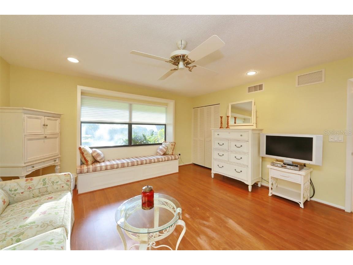 5728 Doral Drive Sarasota FL 34243 A4671944 image23