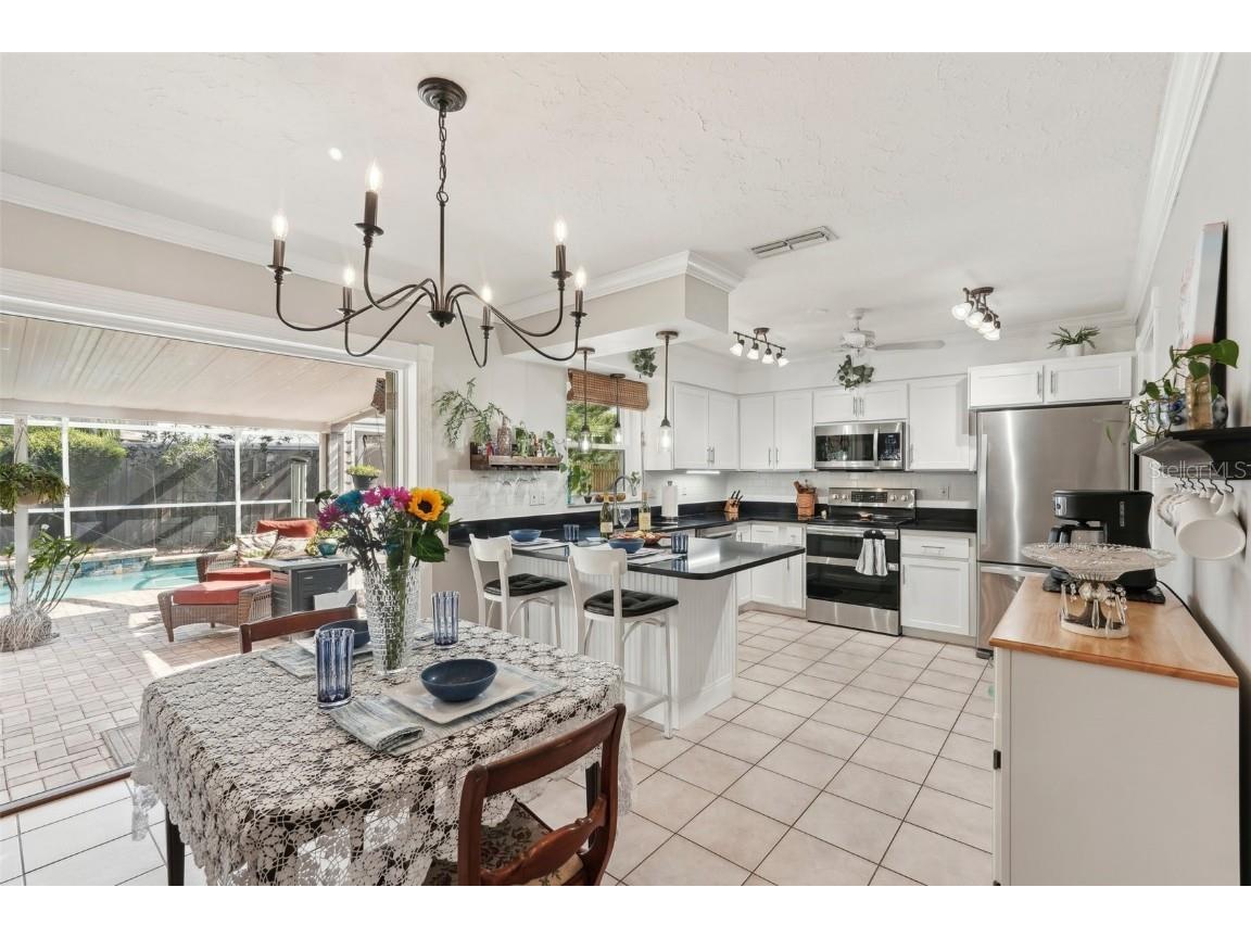 5728 Whistlewood Circle Sarasota FL 34232 A4648213 image13