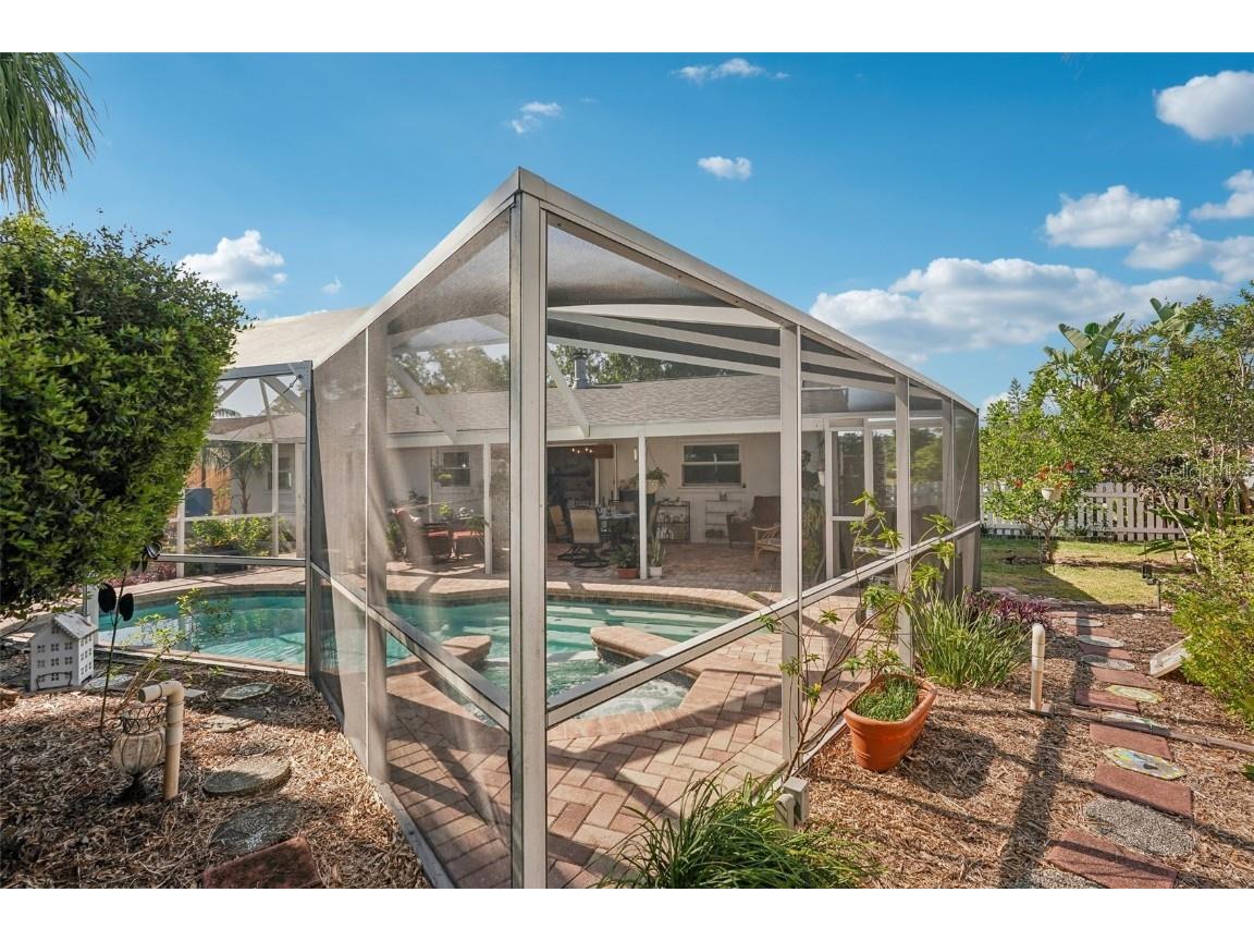 5728 Whistlewood Circle Sarasota FL 34232 A4648213 image31