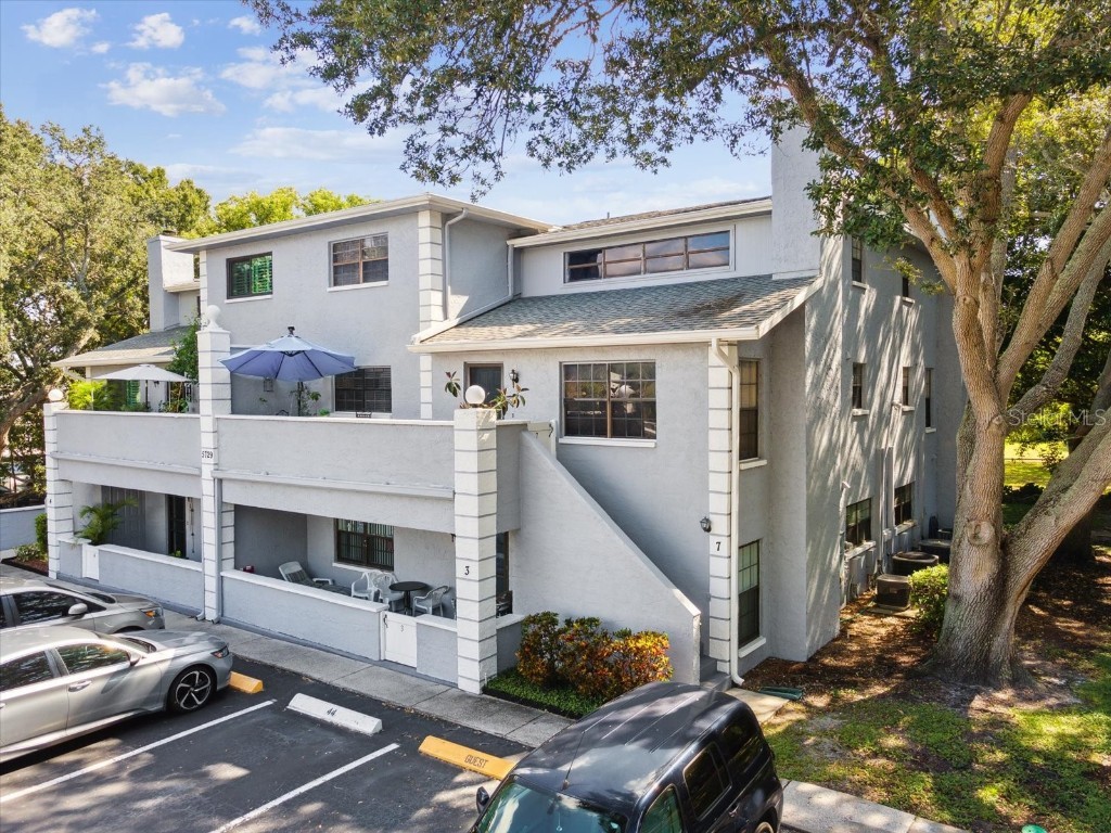 5729 Calais Boulevard N #7 Saint Petersburg FL 33714 U8212488 image1