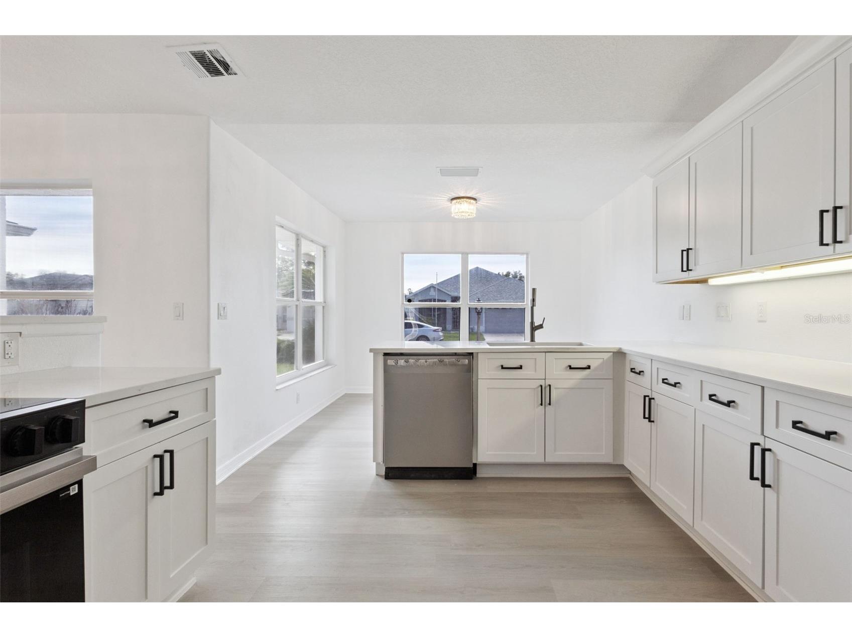 5729 King James Avenue Leesburg FL 34748 TB8488786 image4