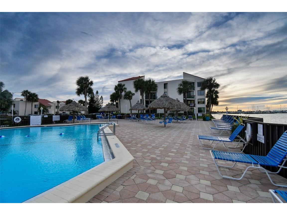 5729 La Puerta Del Sol Boulevard S #386 Saint Petersburg FL 33715 - BOCA CIEGA BAY T3494058 image1