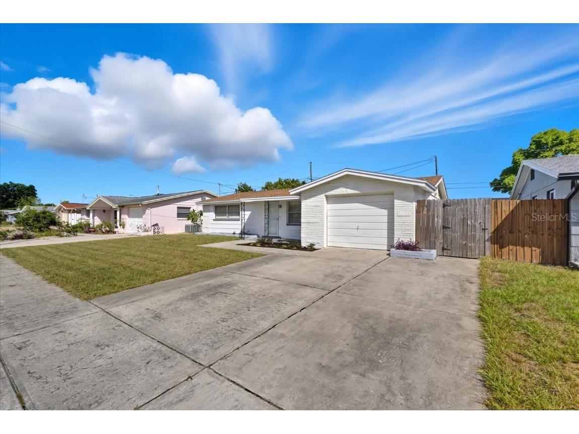 5729 Mosaic Drive Holiday FL 34690 TB8436264 image3