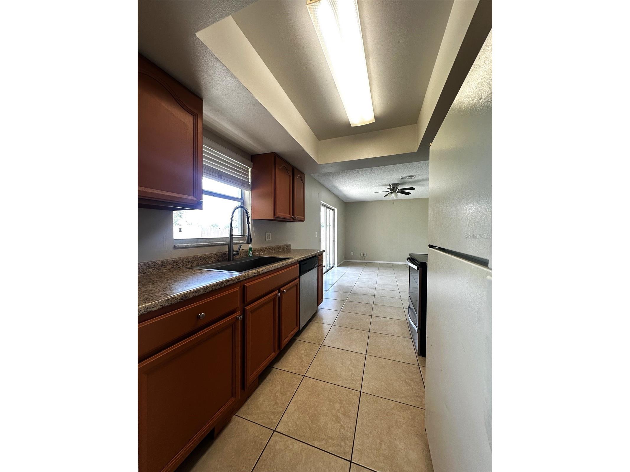 573 Benjamin Franklin Place Orlando FL 32809 O6419993 image10