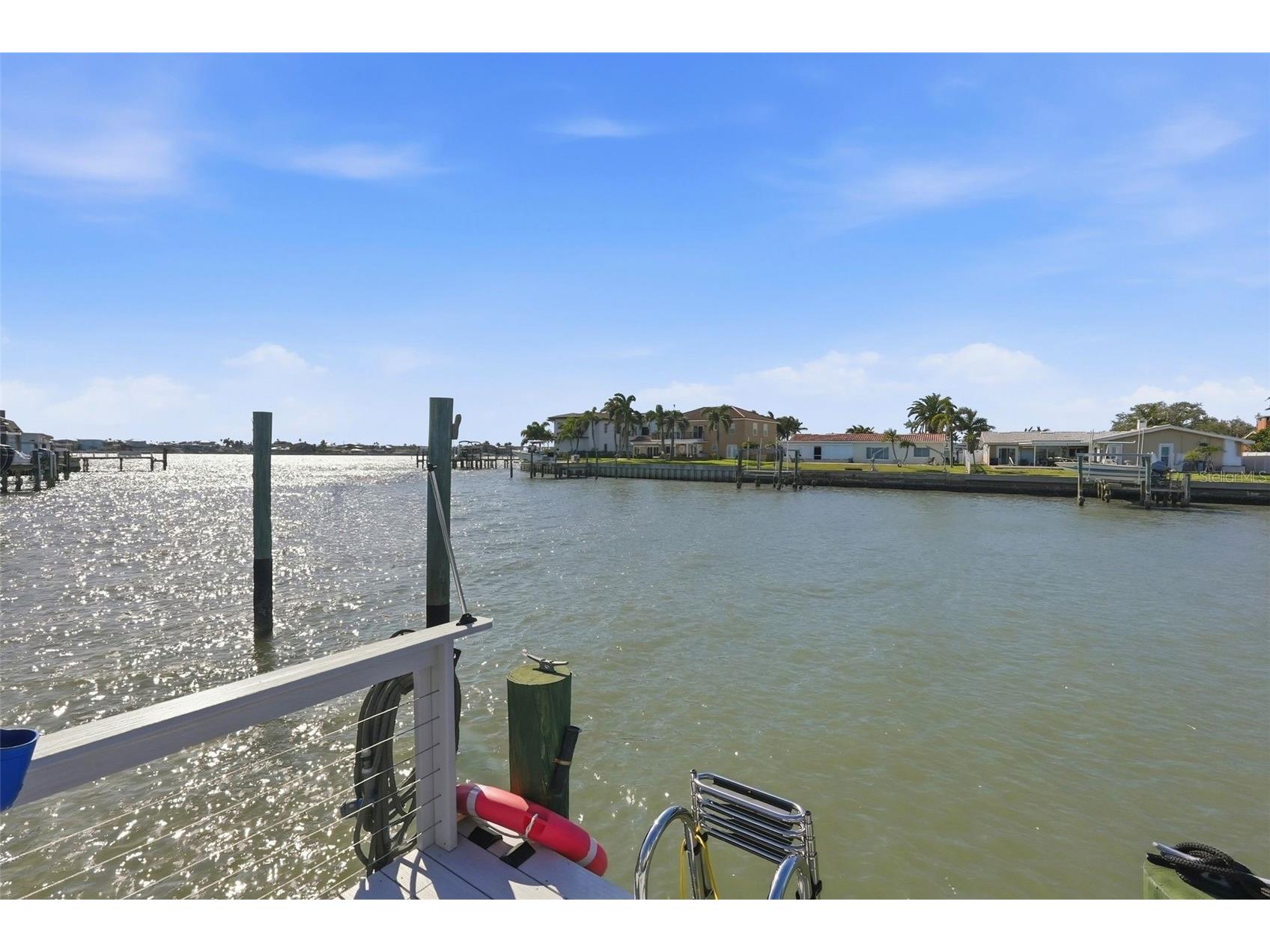 573 Boca Ciega Point Boulevard N Saint Petersburg FL 33708 TB8488698 image2