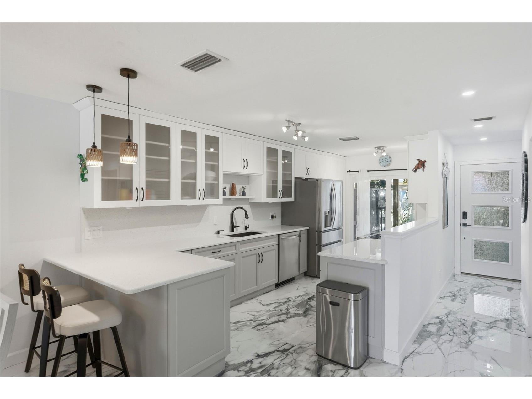 573 Boca Ciega Point Boulevard N Saint Petersburg FL 33708 TB8488698 image8