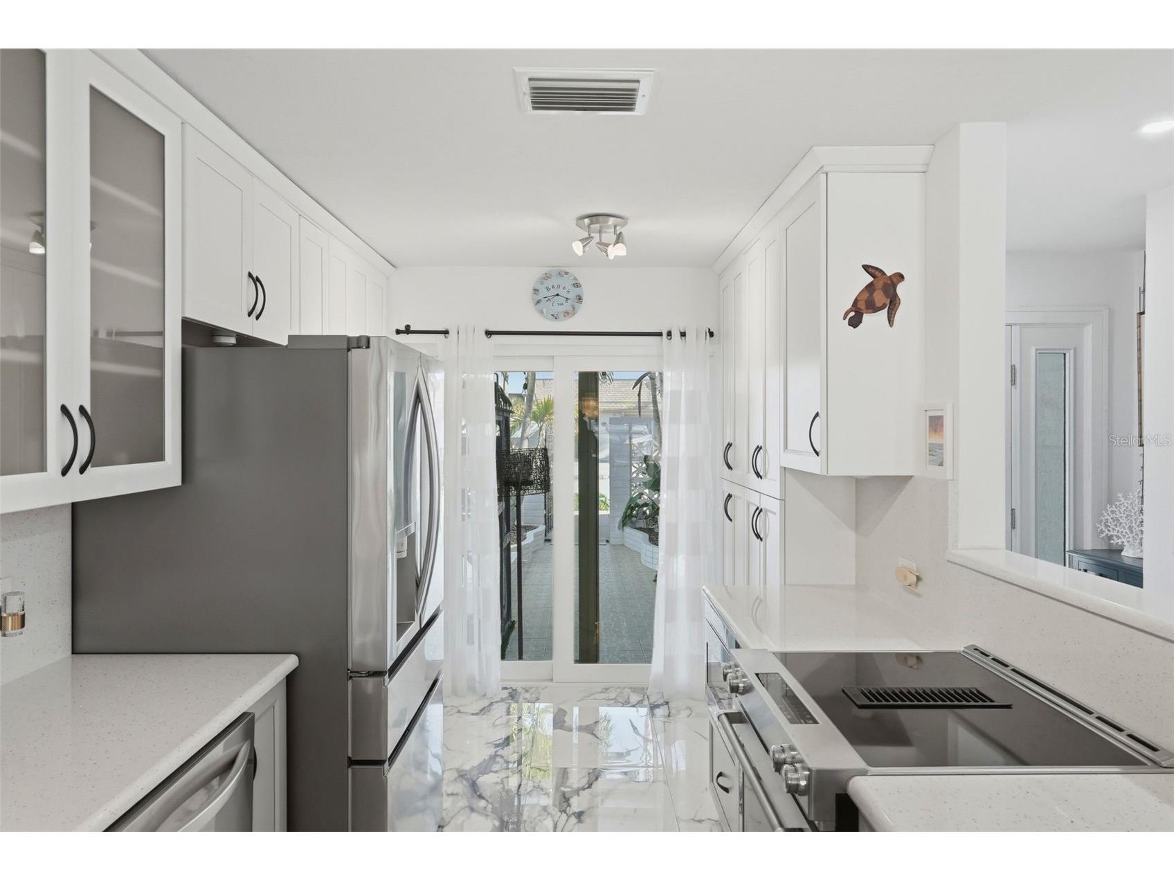 573 Boca Ciega Point Boulevard N Saint Petersburg FL 33708 TB8488698 image9