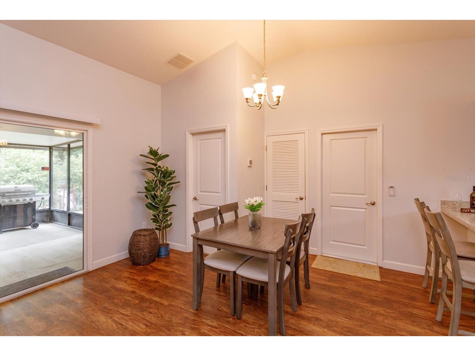 573 Charles Avenue Orange City FL 32763 O6403292 image8