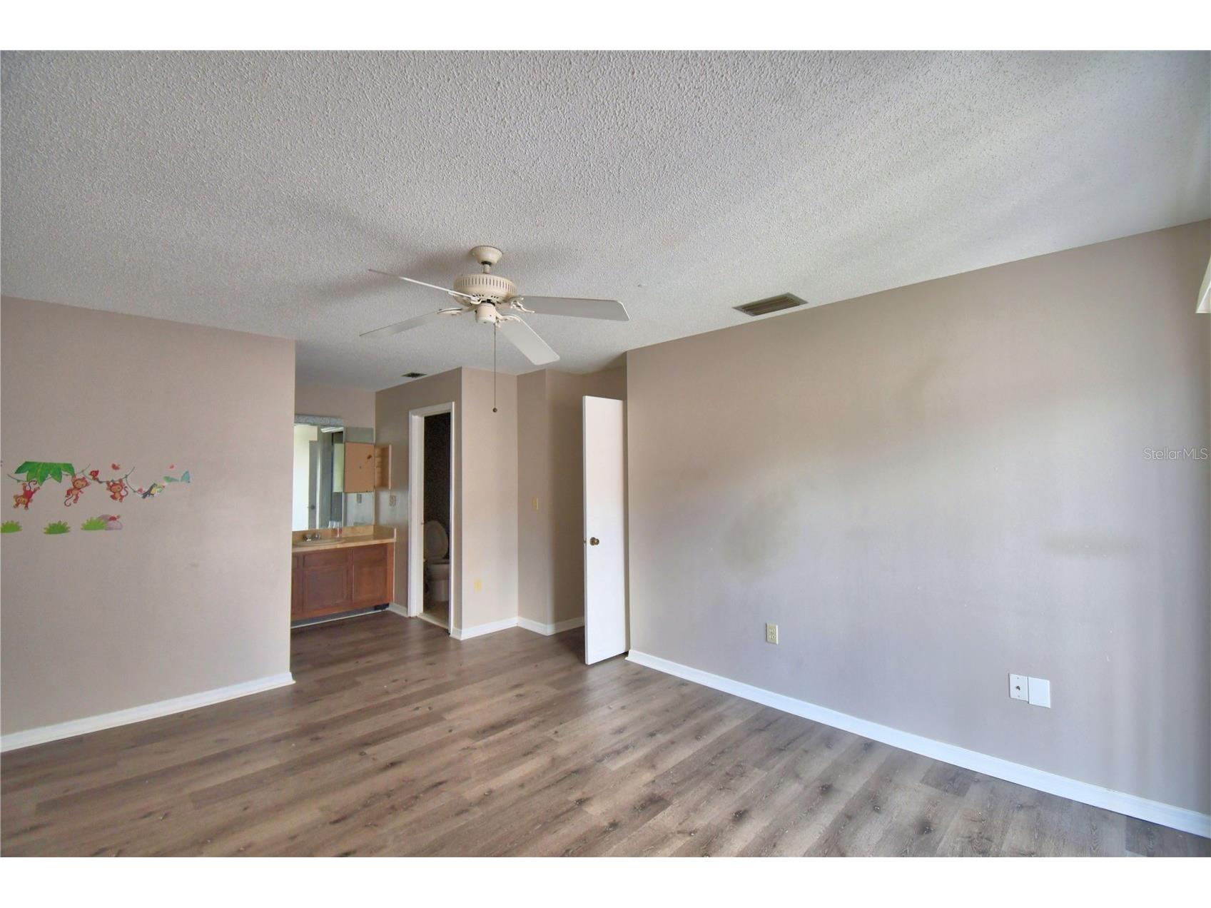 573 Hunter Circle Kissimmee FL 34758 L4958245 image22