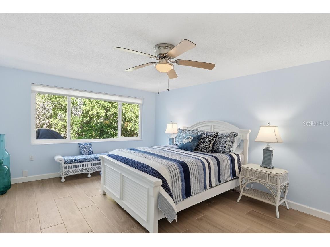 573 Spanish Drive N Longboat Key FL 34228 A4661479 image16
