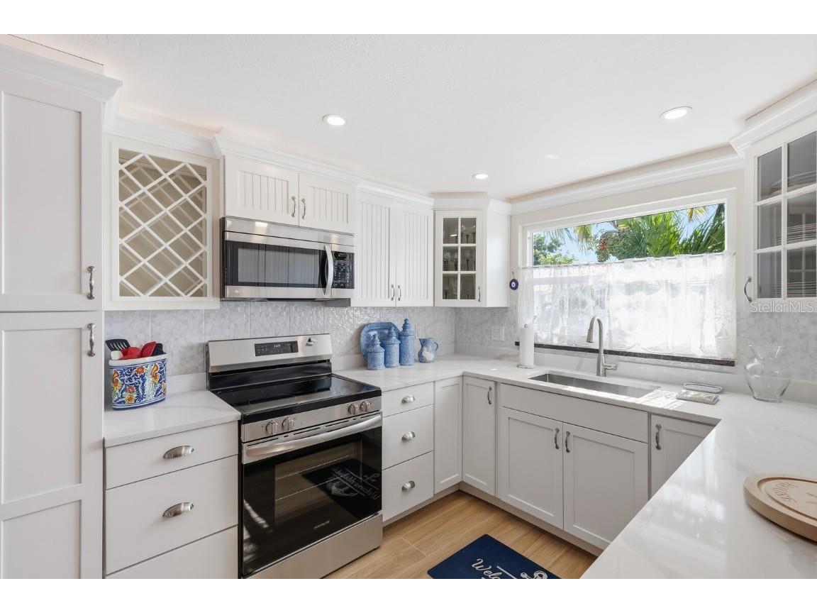 573 Spanish Drive N Longboat Key FL 34228 A4661479 image6