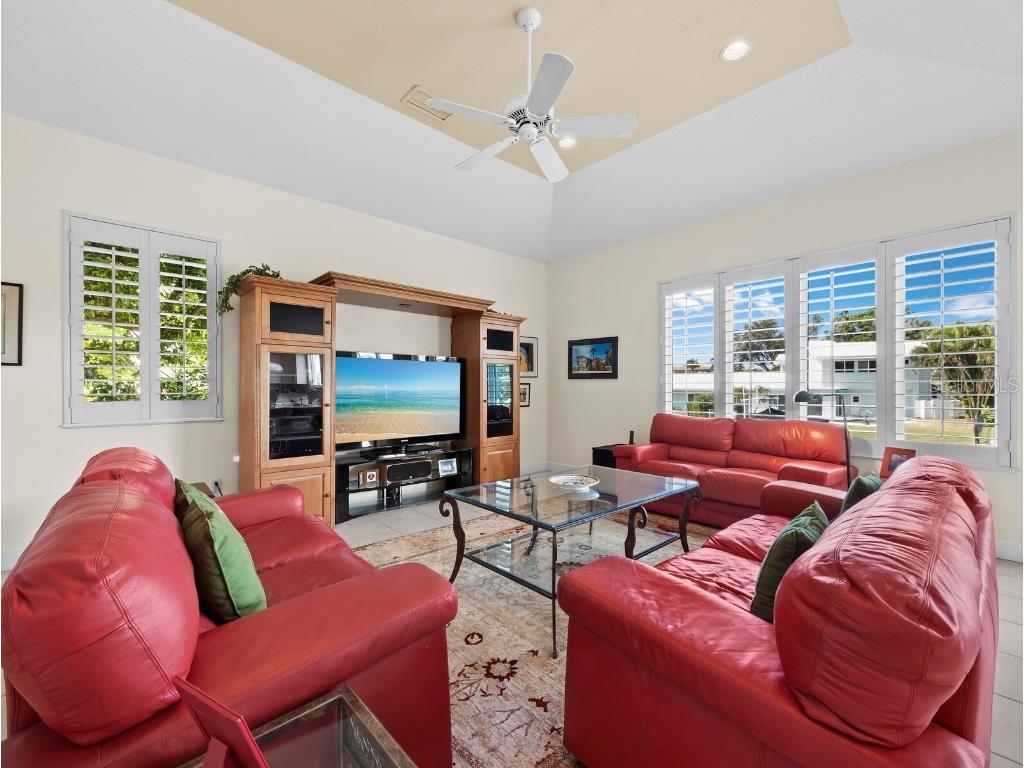573 Spinnaker Lane Longboat Key FL 34228 - SARASOTA BAY A4668083 image17