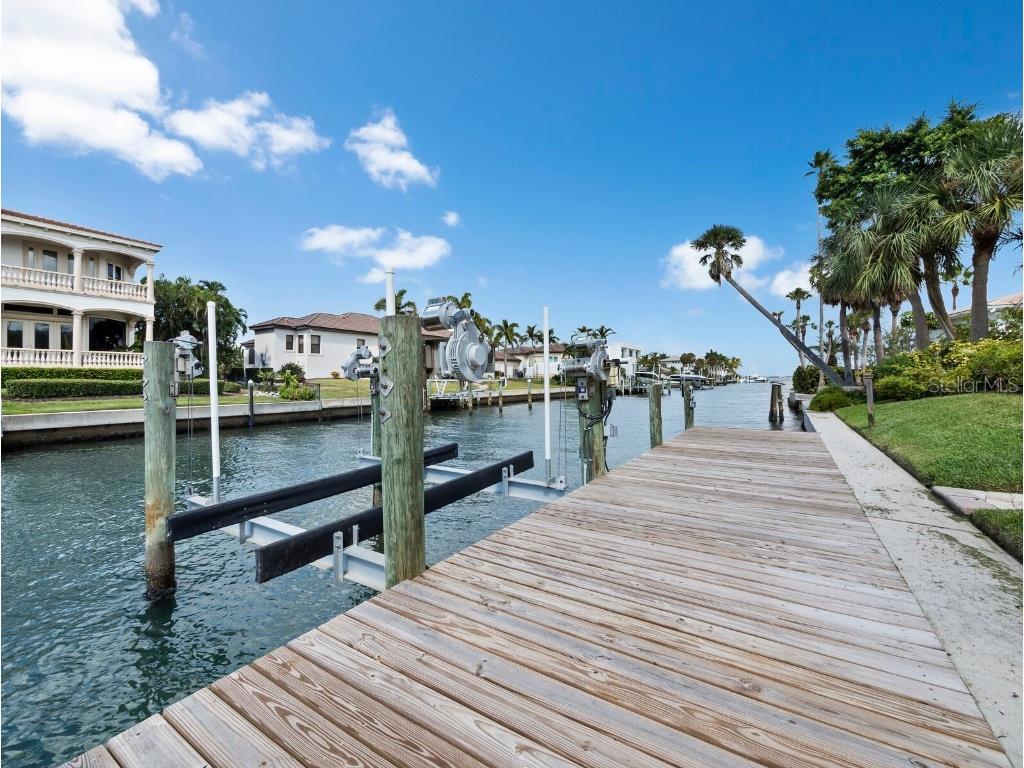 573 Spinnaker Lane Longboat Key FL 34228 - SARASOTA BAY A4668083 image37