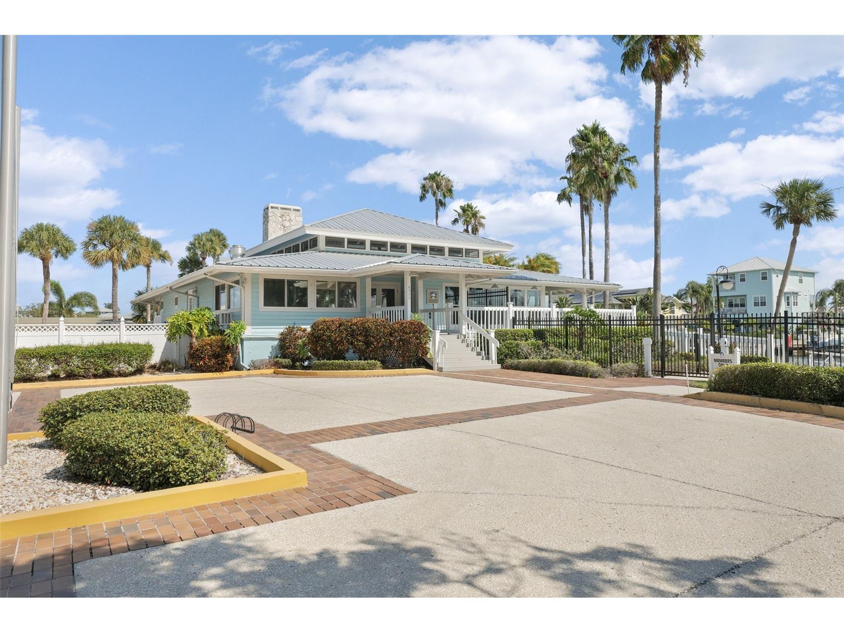 5730 Biscayne Court #6 New Port Richey FL 34652 W7882156 image37