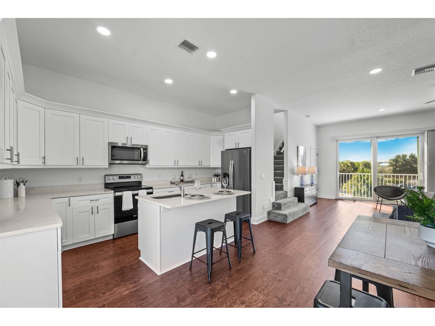 5730 Biscayne Court #6 New Port Richey FL 34652 W7882156 image8