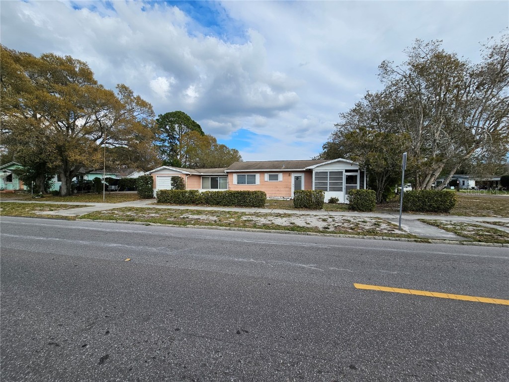 5731 17th Avenue S Gulfport FL 33707 U8231275 image1
