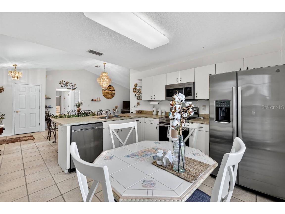 5731 17th Street Zephyrhills FL 33542 TB8413194 image6