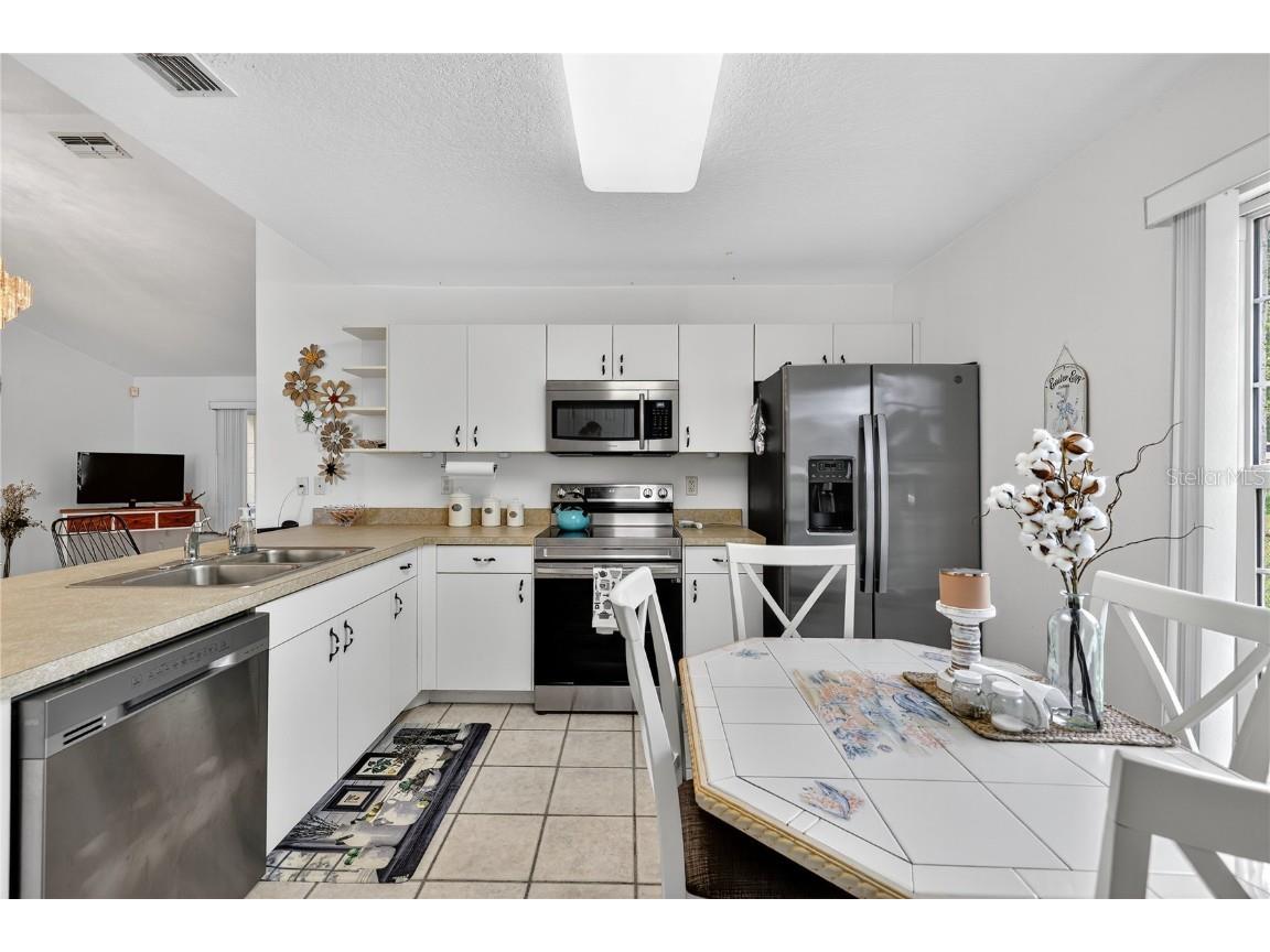 5731 17th Street Zephyrhills FL 33542 TB8413194 image7