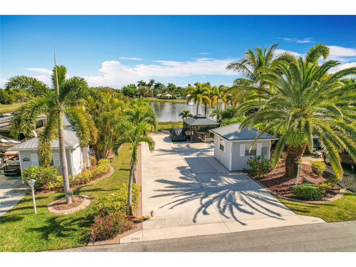 5731 E Cypresswoods Resort Dr. Fort Myers FL 33905 TB8346707 image1