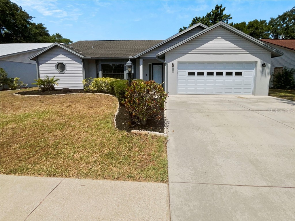 5731 Forester Oak Court Sarasota FL 34243 O6207455 image1