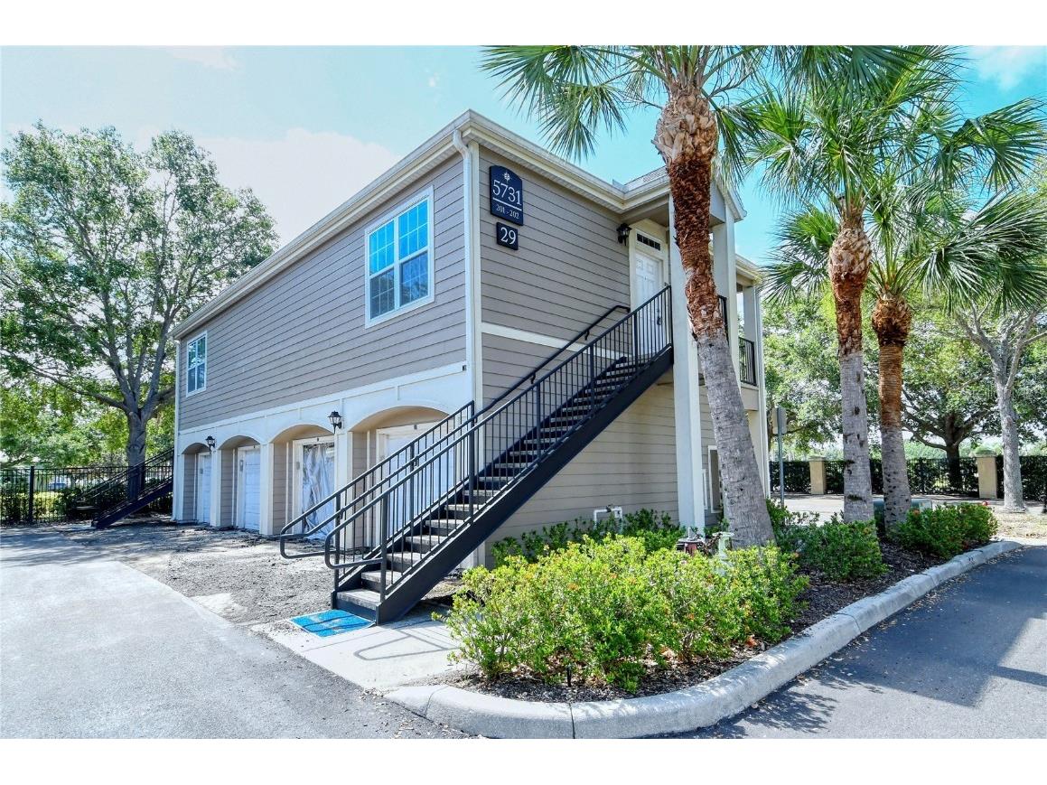 5731 Soldier Circle #201 Sarasota FL 34233 A4571161 image1