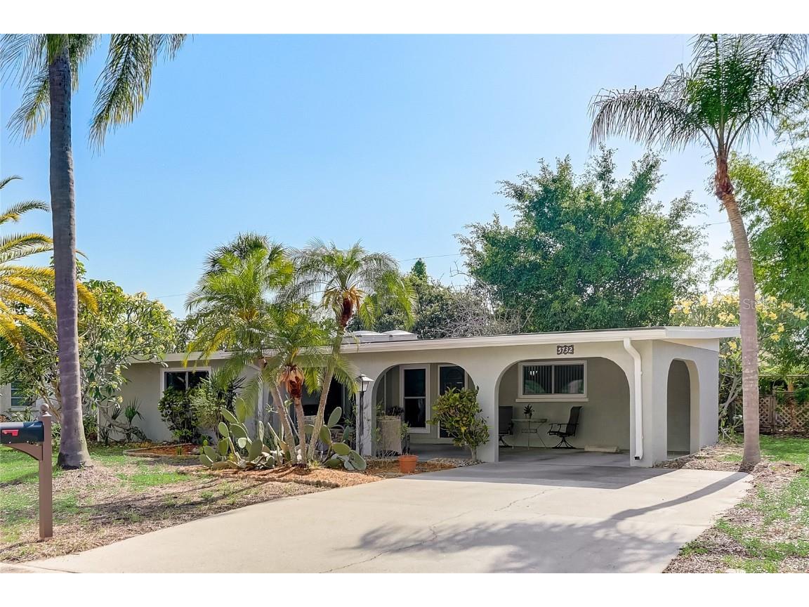5732 22nd Street W Bradenton FL 34207 A4534217 image1
