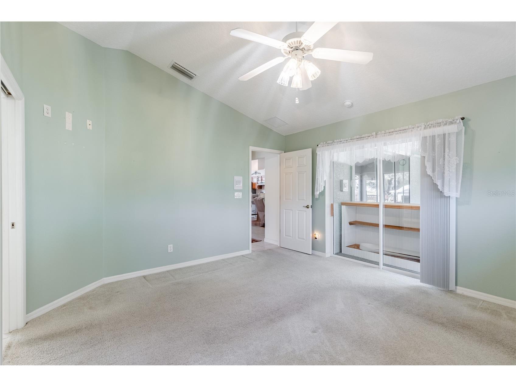 5732 Freeport Drive Tavares FL 32778 - LITTLE LAKE HARRIS G5108407 image14