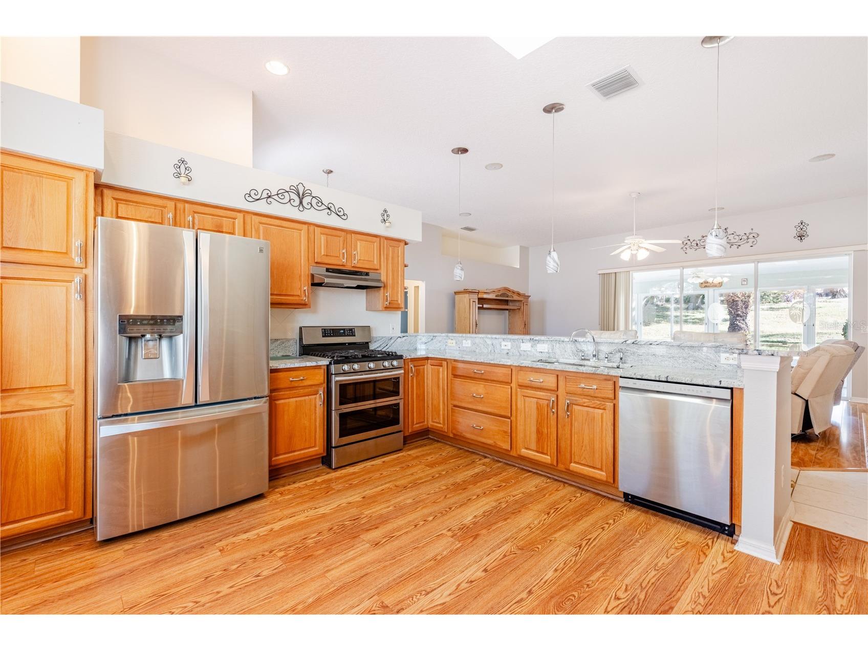 5732 Freeport Drive Tavares FL 32778 - LITTLE LAKE HARRIS G5108407 image28