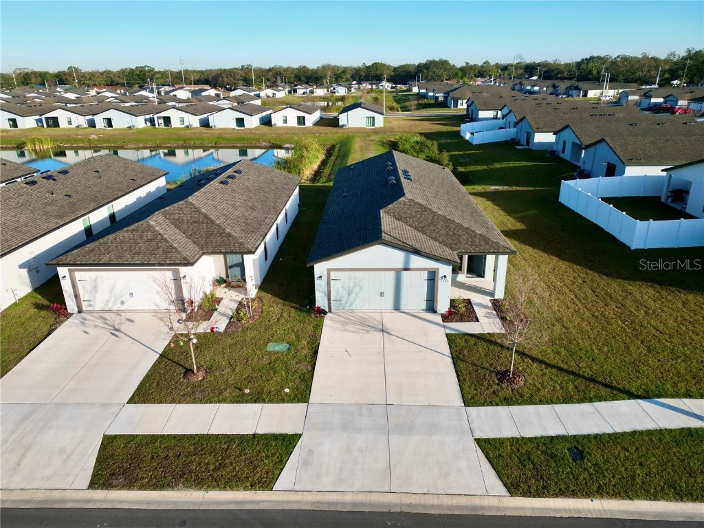 5732 Helmsman Court Tampa FL 33619 TB8335722 image1
