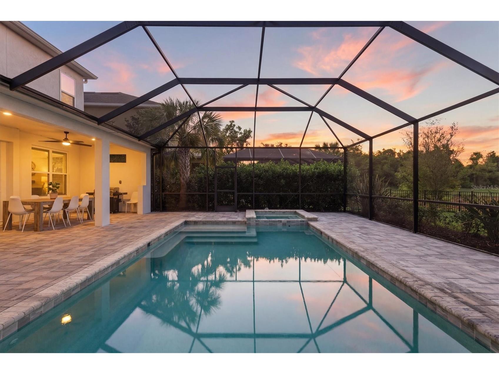 5732 Liatris Circle Sarasota FL 34238 A4687701 image2