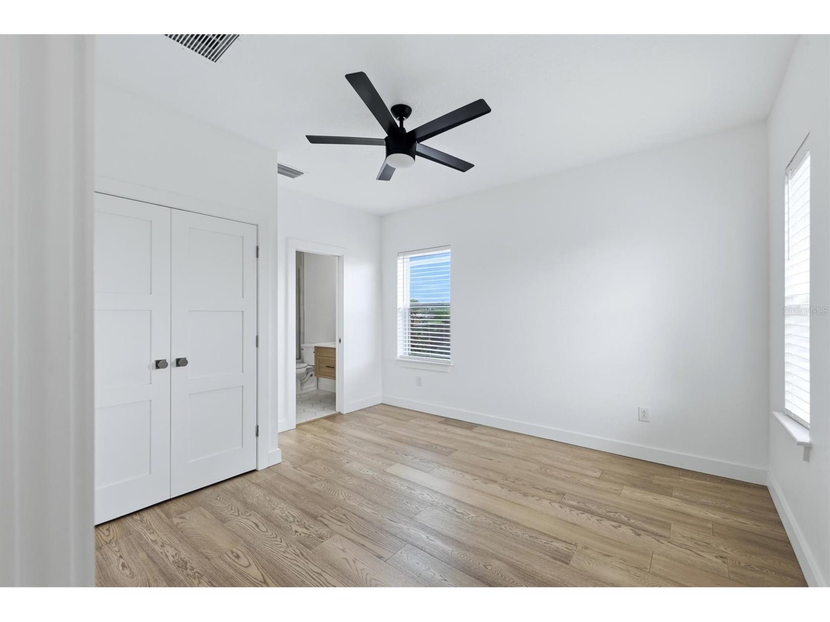 5732 Liatris Circle Sarasota FL 34238 A4687701 image43