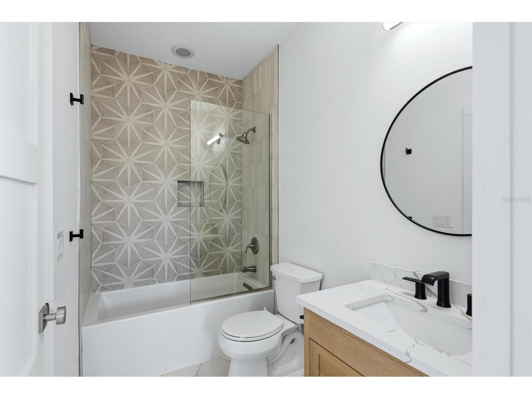 5732 Liatris Circle Sarasota FL 34238 A4687701 image45