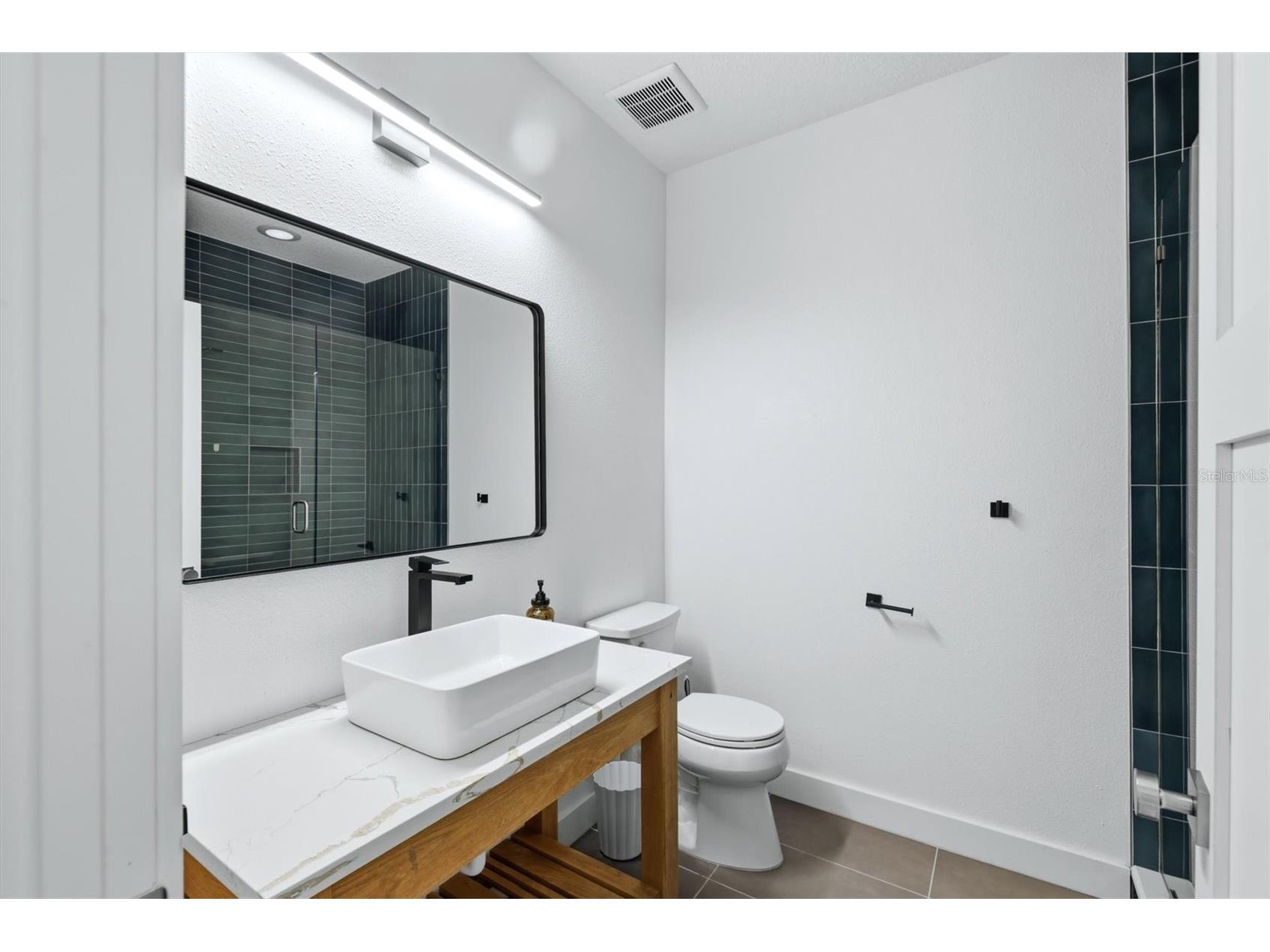 5732 Liatris Circle Sarasota FL 34238 A4687701 image49