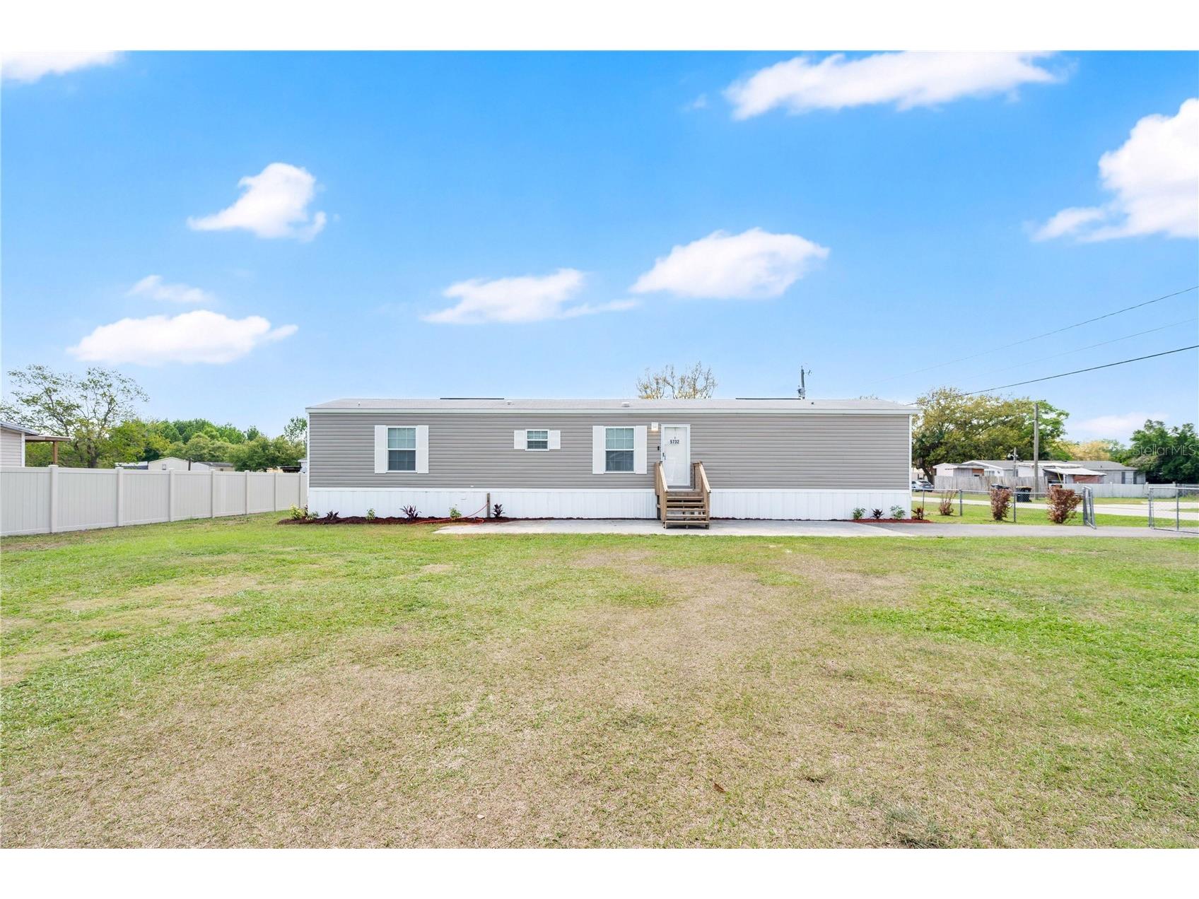 5732 Windsong Lane Lakeland FL 33811 L4960637 image1