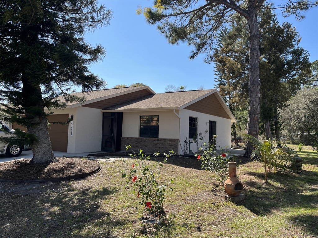 5733 Deer Hollow Trail Sarasota FL 34232 A4601131 image1