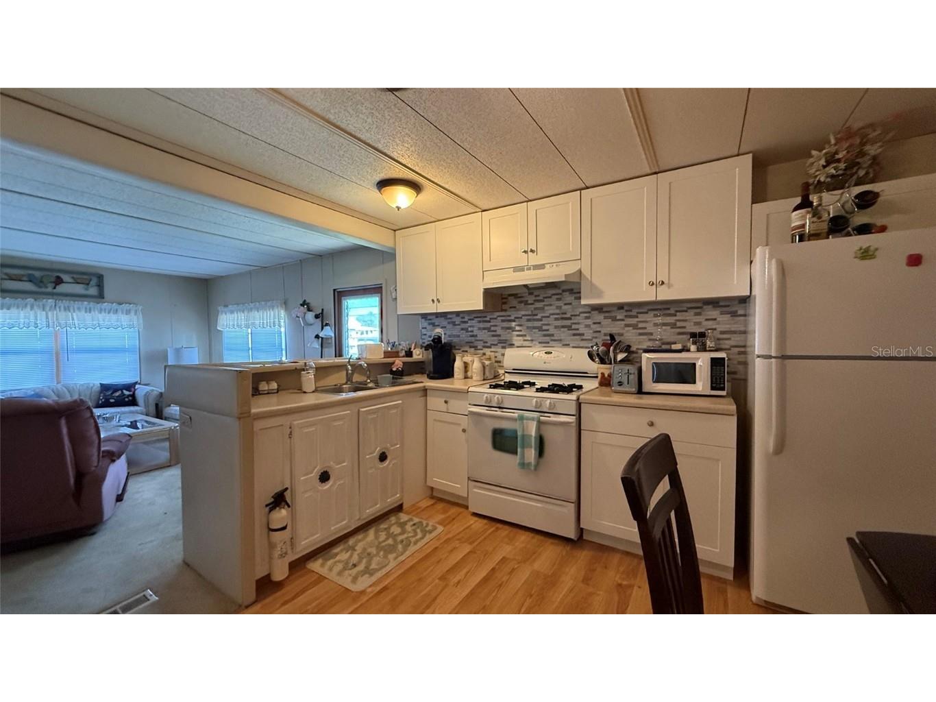 5733 Holiday Park Boulevard North Port FL 34287 C7513737 image10