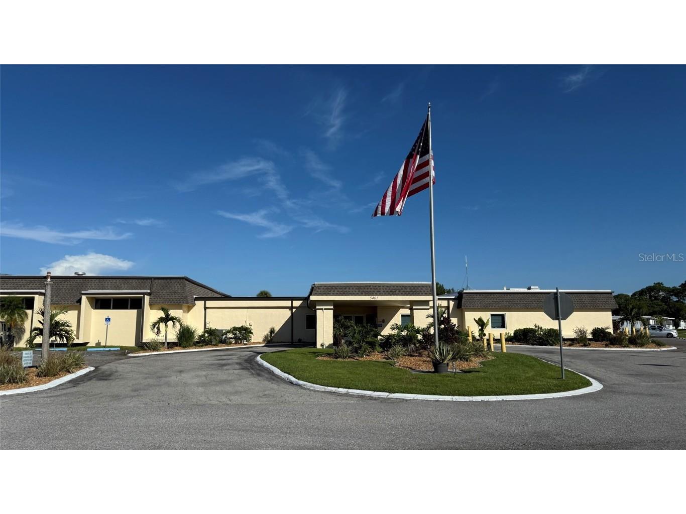 5733 Holiday Park Boulevard North Port FL 34287 C7513737 image23