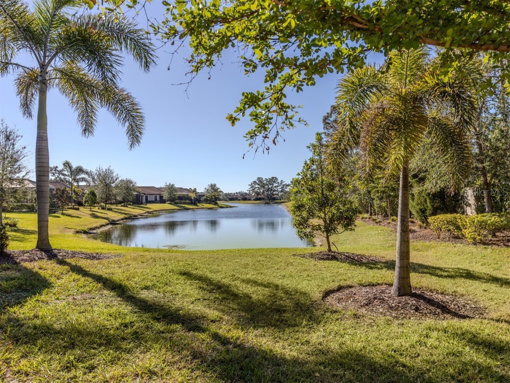 5733 Semolino Street Nokomis FL 34275 N6136332 image1