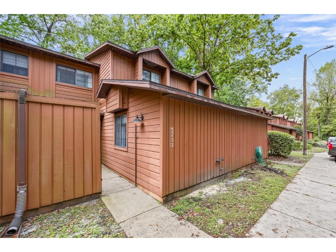 5733 SW 10th Place Gainesville FL 32607 GC529584 image1