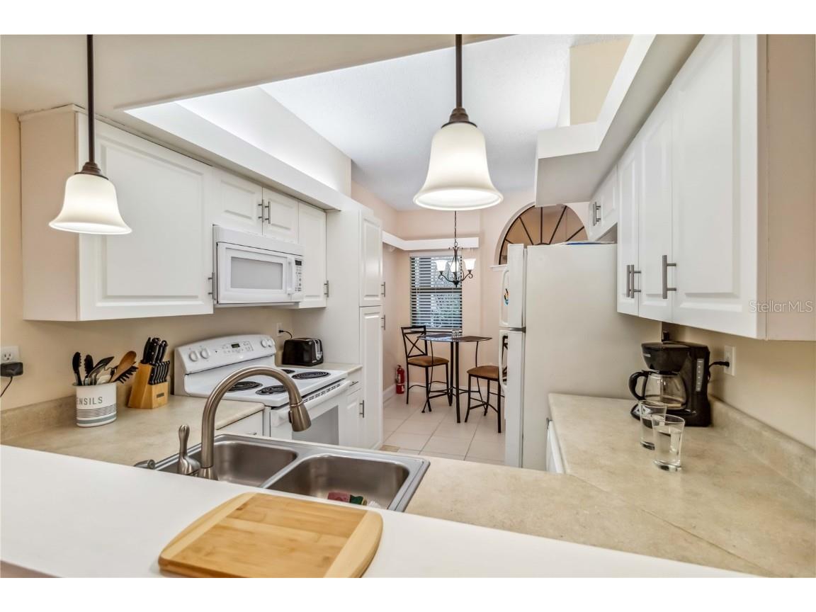 5734 Ashton Lake Drive #7 Sarasota FL 34231 - ASHTON LAKES A4654867 image11