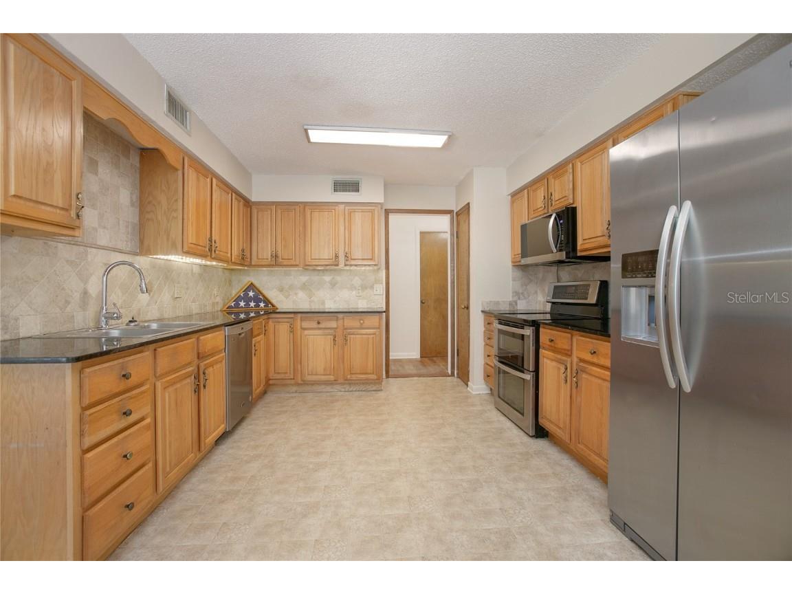 5735 Fox Hollow Road De Leon Springs FL 32130 V4946019 image11