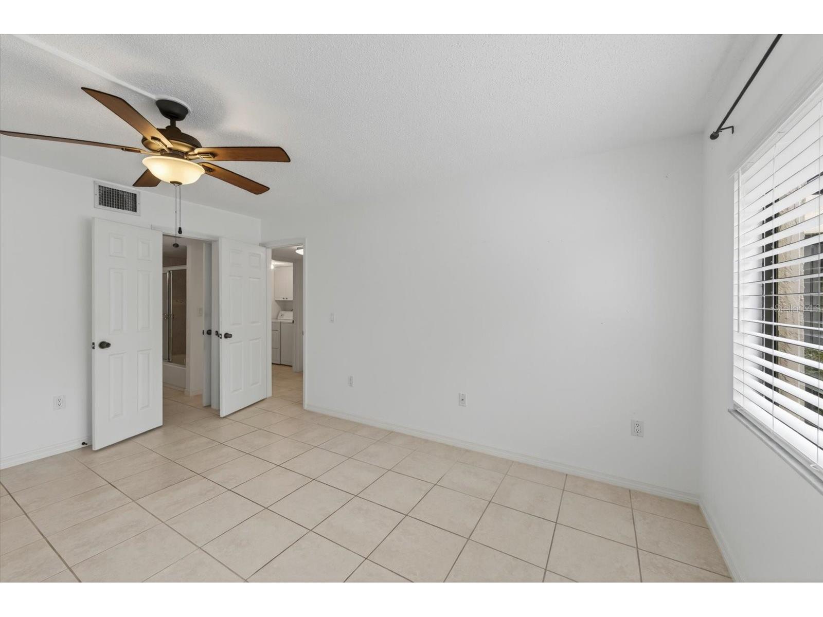 5735 Gardens Drive #5735 Sarasota FL 34243 A4692452 image24