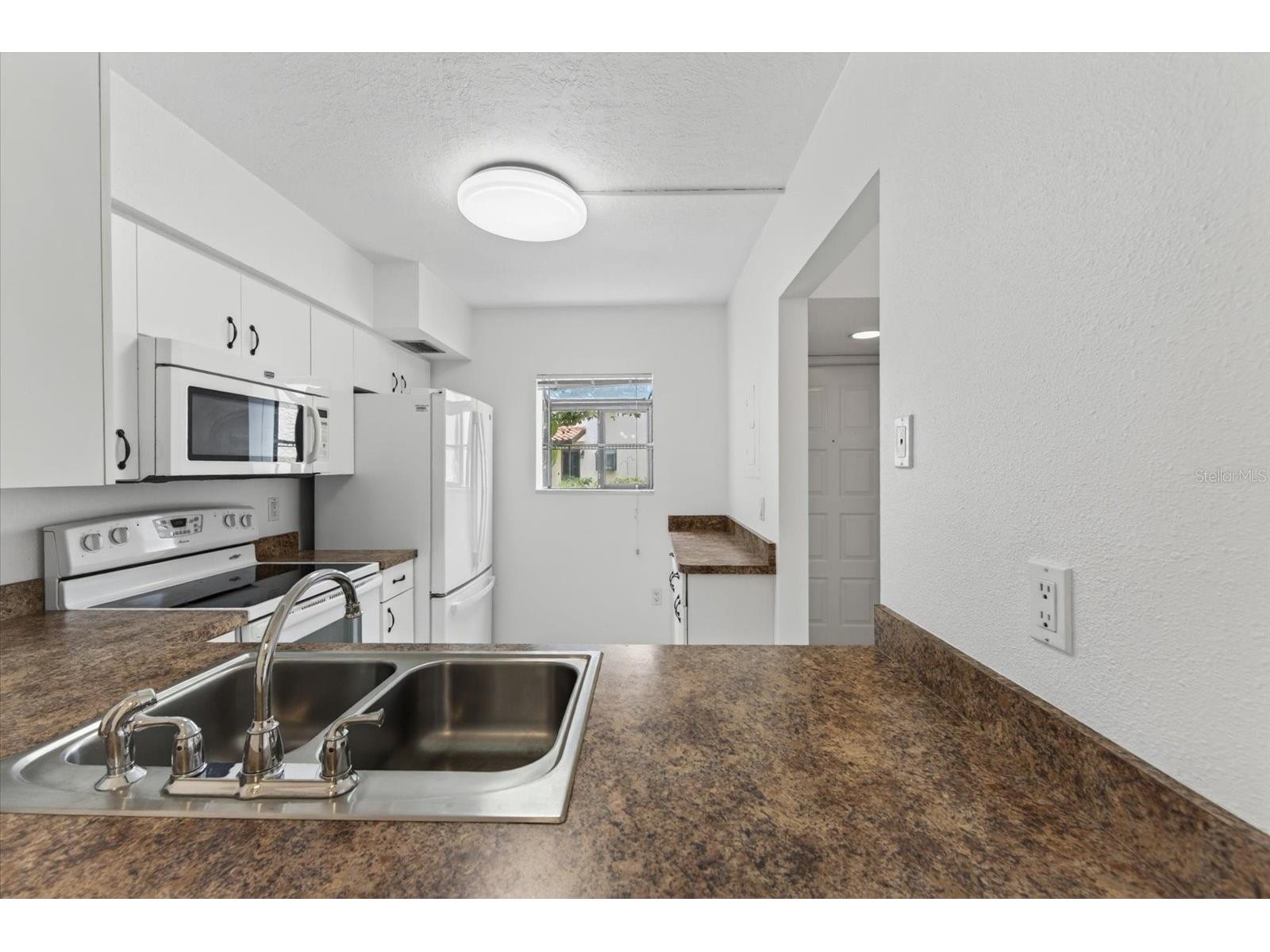 5735 Gardens Drive #5735 Sarasota FL 34243 A4692452 image8
