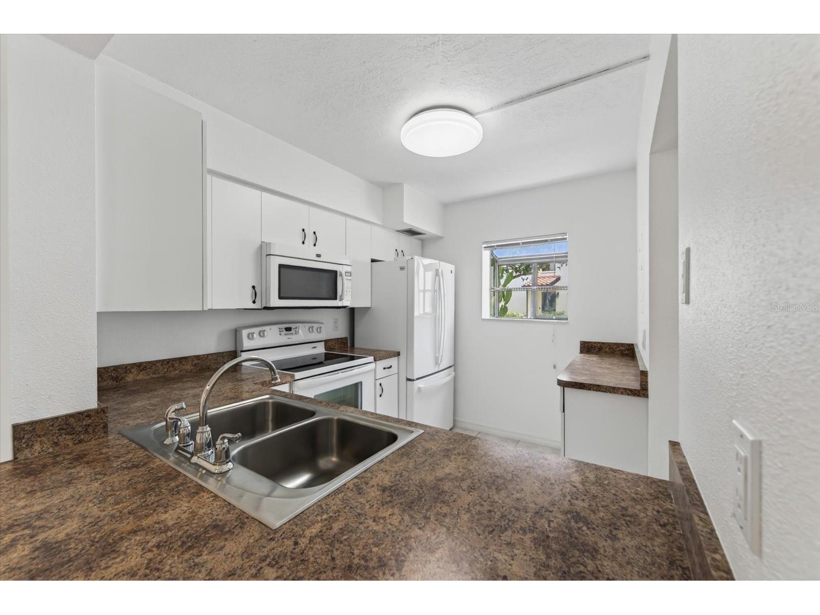5735 Gardens Drive #5735 Sarasota FL 34243 A4692452 image9