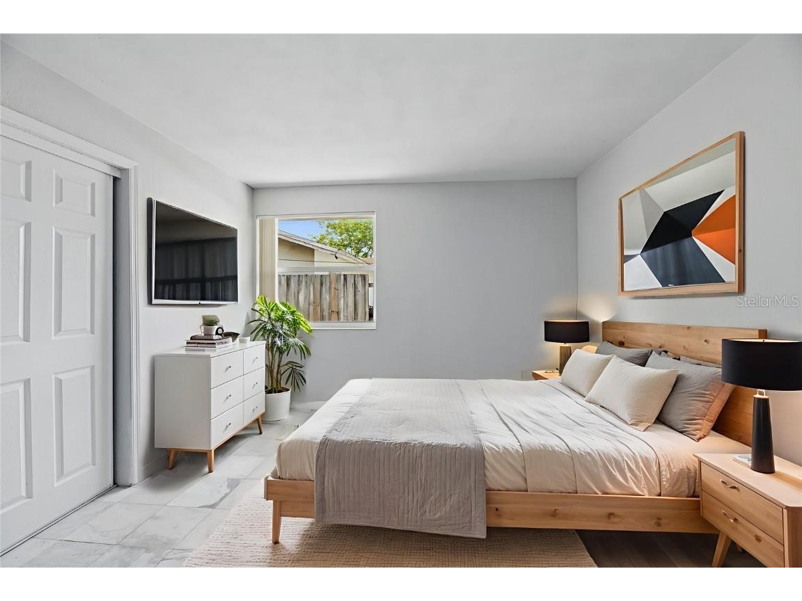 5735 Hayes Street Hollywood FL 33021 O6362092 image10