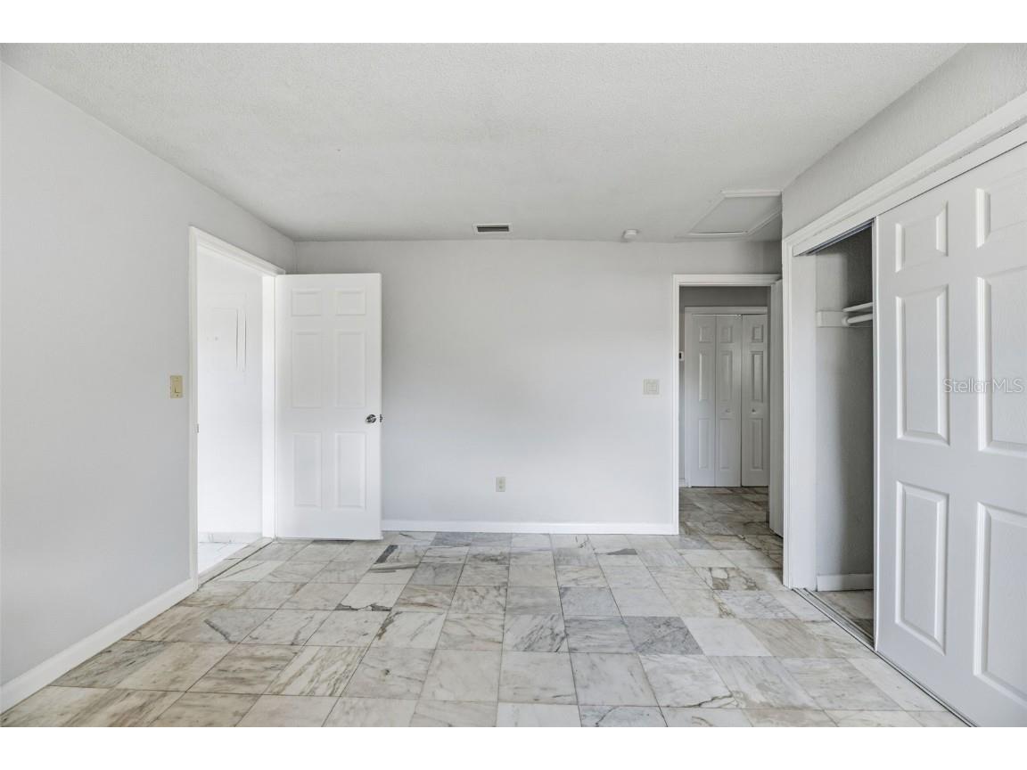 5735 Hayes Street Hollywood FL 33021 O6362092 image19