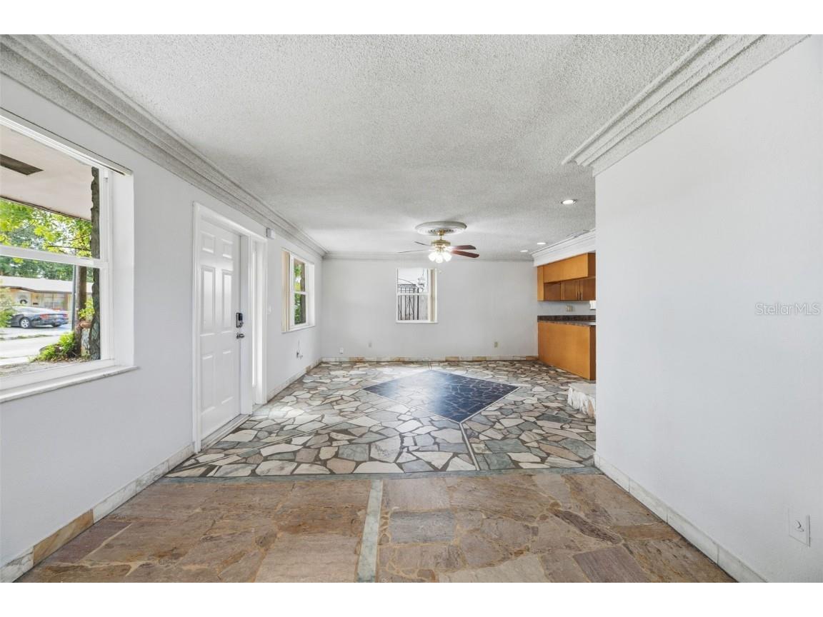 5735 Hayes Street Hollywood FL 33021 O6362092 image28