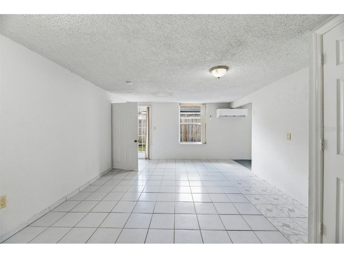 5735 Hayes Street Hollywood FL 33021 O6362092 image32