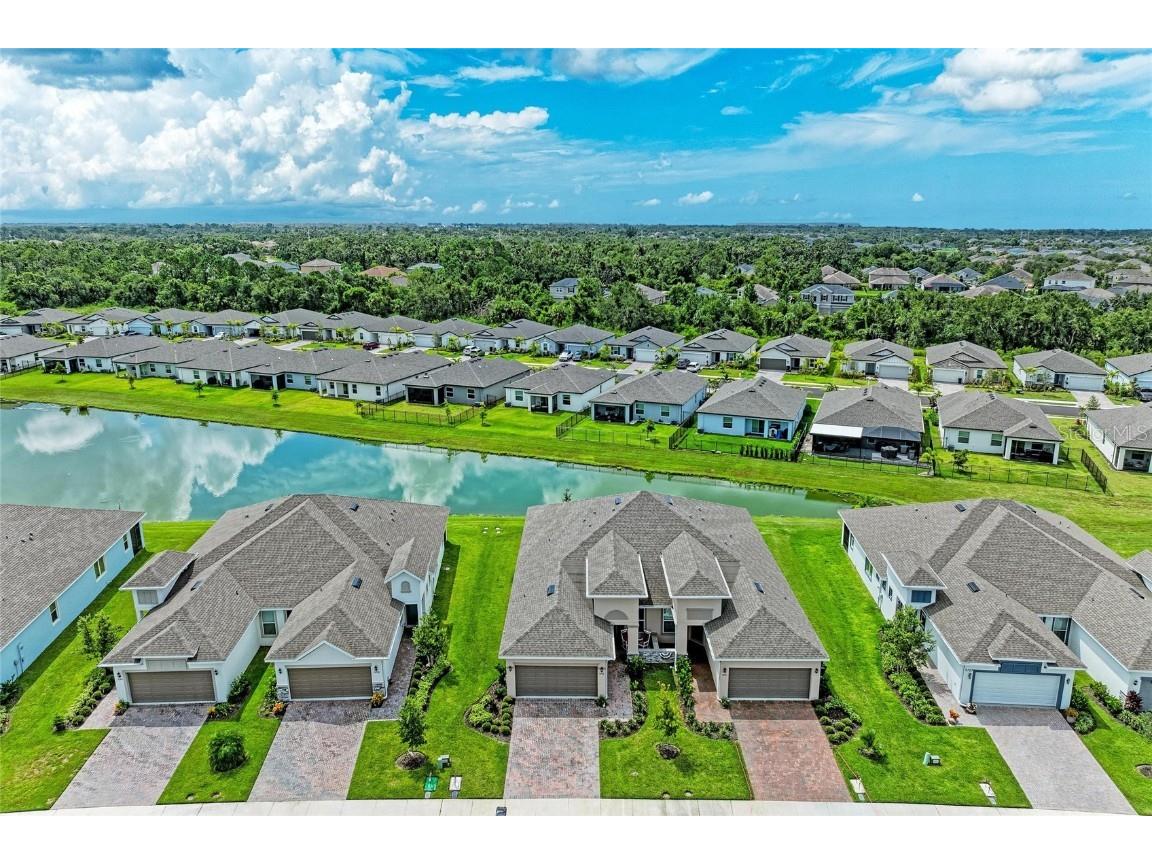 5735 Mezzana Run Palmetto FL 34221 A4659926 image1